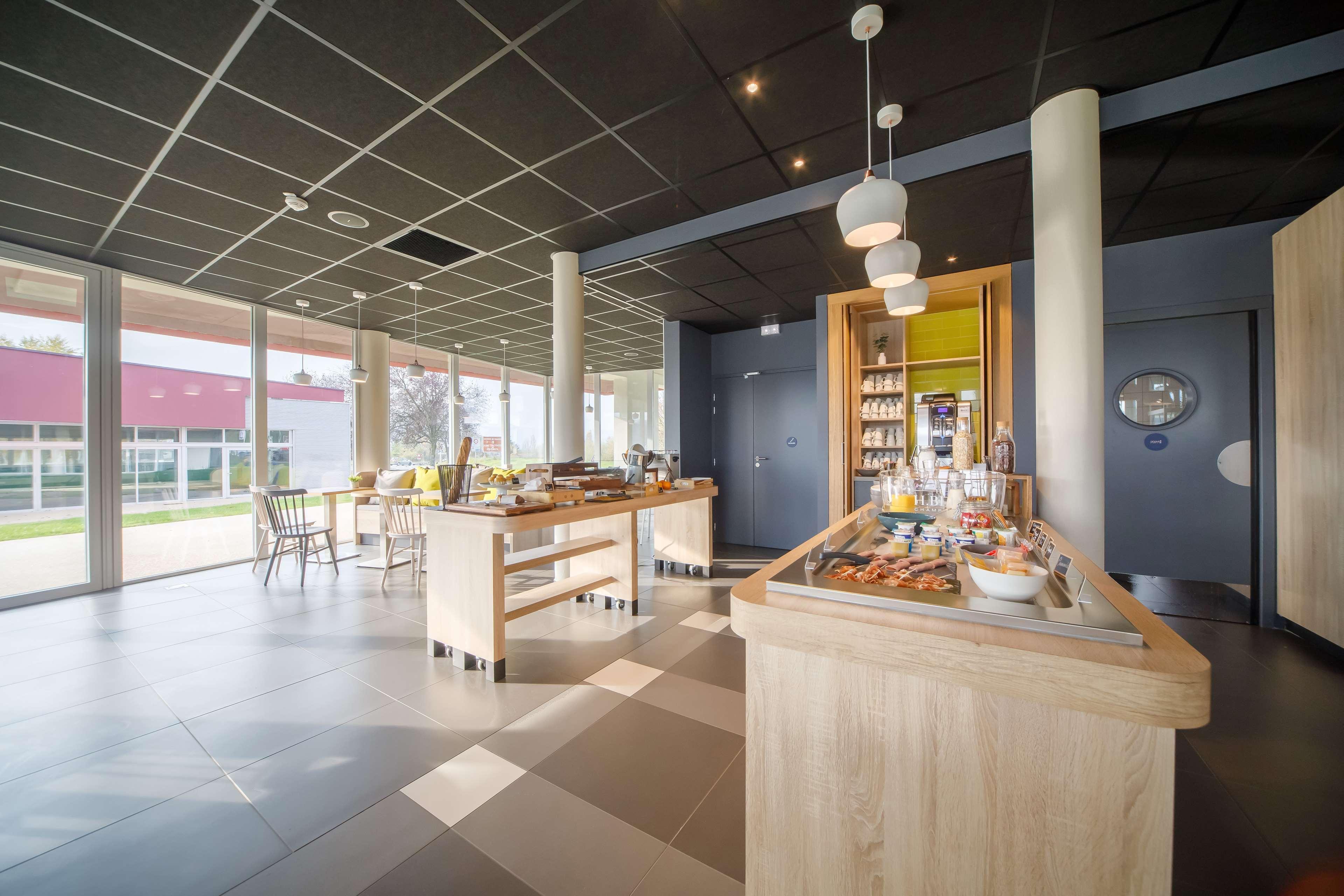Campanile Findrol Annemasse Savoie Leman Hotell Fillinges Exteriör bild